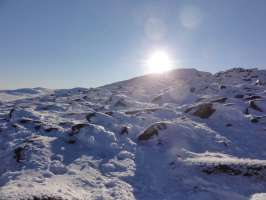 Sun, snow and great views, Coire an-t Sneachda  [Andy Stratford]