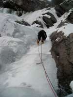 Gareth leading P3 of Klapfoss - WI 4  [Colin Maddison]