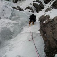 Gareth leading P3 of Klapfoss - WI 4 (Colin Maddison)