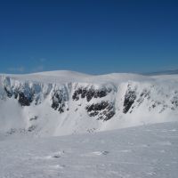 Coire Sputan Dearg and Ben Macdui (Colin Maddison)