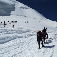 Alpine queuing (Mark Garrod)