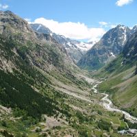 Vallée du Vénéon and Glacier de la Pilatte (Colin Maddison)