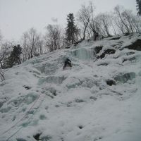 Steve on Lillebror (WI 3), Lower Gorge. (Colin Maddison)