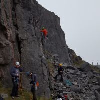 Trad amongst sport - Andy on Fred Flintstone (VS) (Daniel O'Brien)