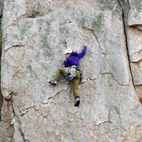 Fiona leading "Hurricane" on Beaufort Buttress (Dave Wylie)