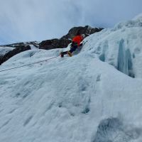 Stevie leading the upper pitch of Haugsfossen WI4 (Andy Stratford)