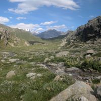 Alpine valley (Mateusz Wasilewski)