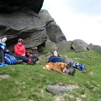 Lunch at Edale Rocks (Roger Dyke)